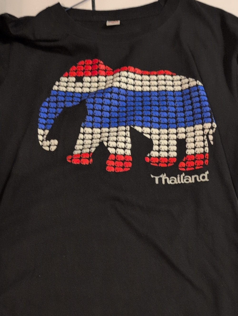 Thailand Elephant Graphic Tee XL